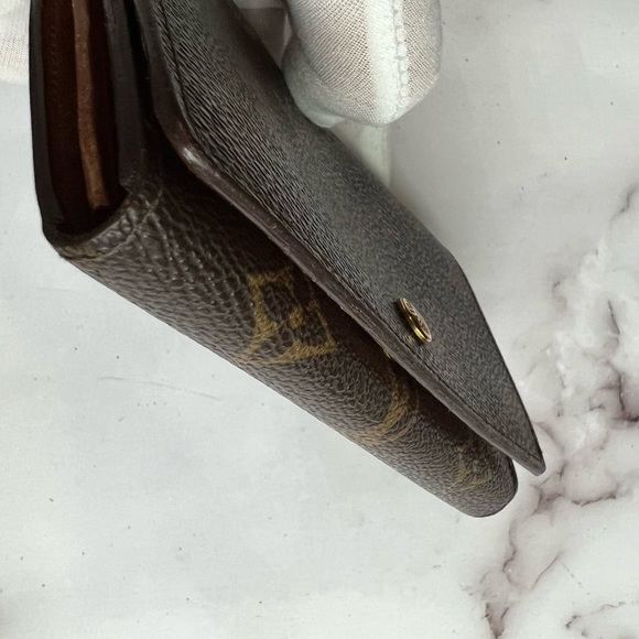 78. Authentic Louis Vuitton Monogram Tresor Wallet - Picture 9 of 13
